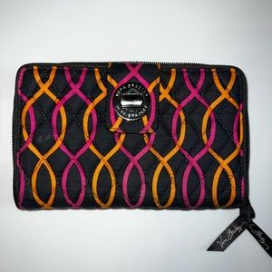 Vera Bradley Turnlock Wallet RFID EUC